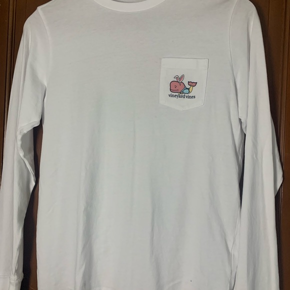 NWOT Vineyard Vines Long Sleeve Pocket Tee - Picture 4 of 4